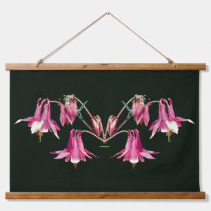 Tapisserie Suspendue Fleurs de colombine roses abstraites en miroir