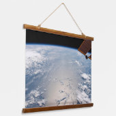 Tapisserie Suspendue Formations Nuageuses Autour Du Soleil Au Large Du (Angulaire)