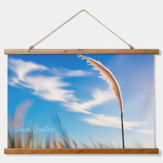 Tapisserie Suspendue Herbe des Pampas Ensoleillée sur Fond de Ciel Bleu