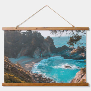 Tapisserie Suspendue Hidden Falls – Sérénité Côtière