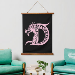 Tapisserie Suspendue Lettre D de style dragon, alphabet dragon, monogra