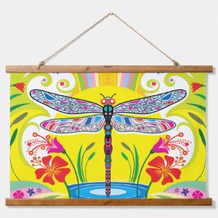 Tapisserie Suspendue Libellule radieuse et fleurs sauvages