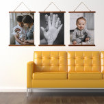 Tapisserie Suspendue Photos de la nouvelle famille de bébés<br><div class="desc">Ces somptueuses tapisseries photo à cadre de bois sont un décor élégant et magnifique pour votre maison. Il vous suffit de télécharger vos propres photos de famille pour mettre en valeur vos photos et souvenirs les plus chers. Essayez d'apparier trois de vos meilleurs portraits photo photo de nouveau-nés pour un...</div>