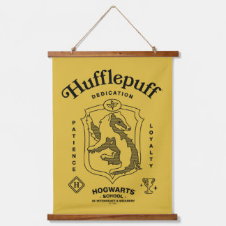 Tapisserie Suspendue PUFFS™ Dédication Patience Loyauté Blason