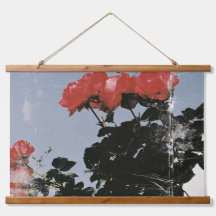 Roses rouges vintage sur un ciel bleu