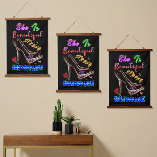 Tapisserie Suspendue She Is Beautiful Strong Unstoppable