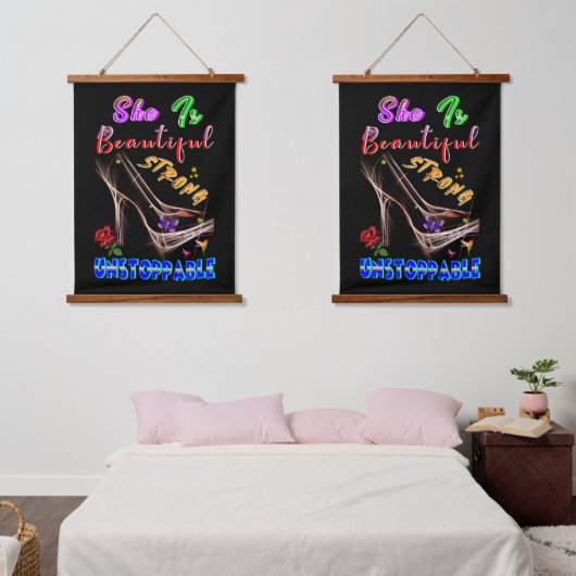 Tapisserie Suspendue She Is Beautiful Strong Unstoppable (Chambre à coucher)
