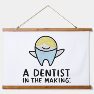 Tapisserie Suspendue Un dentiste en devenir