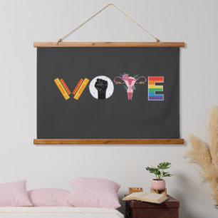 Tapisserie Suspendue VOTE Books Uterus LGBT Support