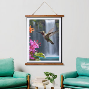 Tapisserie Suspendue "Whispers of Nature : Hummingbird, Cascade