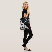Tas “Flora met witte beginletter M” (Op model)