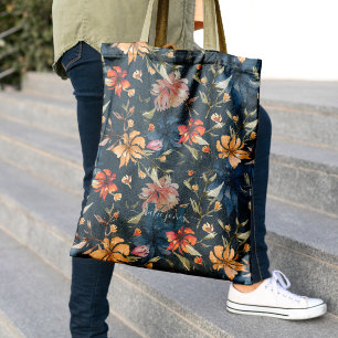 Tas met wilde bloemen en monogram