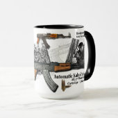 Tasse 1949 de café de mitrailleuse d'AK47 de (Devant droit)