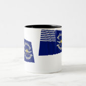 Tasse 2 Couleurs 2ème Lt Dragoons Waving Flag de régiment (Centre)