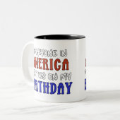 Tasse 2 Couleurs 4 juillet Anniversaire drôle (Devant gauche)