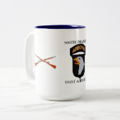 TASSE 2 COULEURS 506TH L'INFANTERIE ATTAQUENT (Devant gauche)