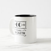 Tasse 2 Couleurs 60 ans sur terre (Devant gauche)