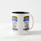 Tasse 2 Couleurs 82e division aéroportée (Devant droit)