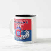 Tasse 2 Couleurs 82e division aéroportée (Devant gauche)
