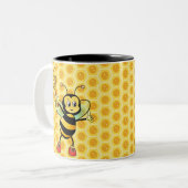 Tasse 2 Couleurs Abeille de miel avec coeur et monogramme (Devant gauche)