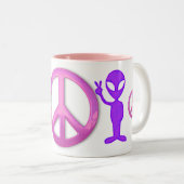 Tasse 2 Couleurs Alien pourpre de paix (Devant droit)