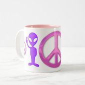 Tasse 2 Couleurs Alien pourpre de paix (Devant gauche)