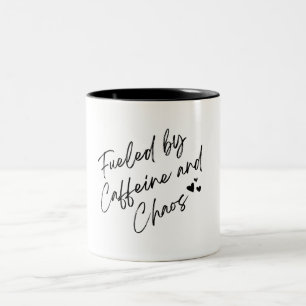 Tasse 2 Couleurs Alimenté par de la caféine et du café chaos