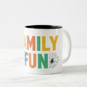 Tasse 2 Couleurs Amusants Familiaux. (Devant droit)