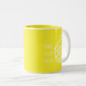 Tasse 2 Couleurs Ananas jaune design simple et moderne (Devant droit)