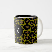 Tasse 2 Couleurs Animal print leopard olive green black initial (Devant droit)