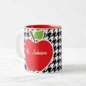 Tasse 2 Couleurs Apple sur le pied-de-poule noir et blanc (Devant gauche)