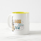 Tasse 2 Couleurs Aquarelle Whimsical Gnome Gonk (Devant gauche)