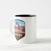Tasse 2 Couleurs Arches National Park Utah Shield (Devant gauche)