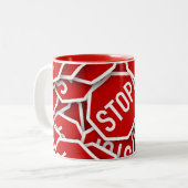 Tasse 2 Couleurs Arrêtez le signe (Devant gauche)