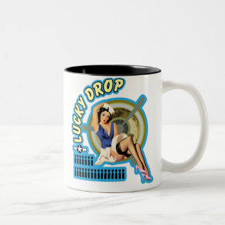 Tasse 2 Couleurs Art chanceux de nez de 2ÈME GUERRE MONDIALE de