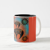 TASSE 2 COULEURS ART DE L'OURS DU SUD-OUEST (Devant droit)