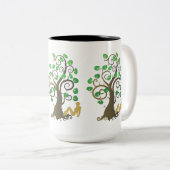 Tasse 2 Couleurs Assis sous l'arbre (Devant droit)