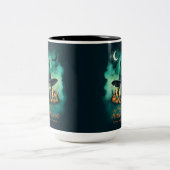 Tasse 2 Couleurs Attractive & Mystical Halloween Witch Conjures (Centre)