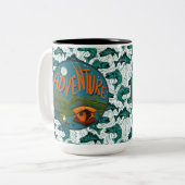 Tasse 2 Couleurs Aventure de camping et de pêche (Devant gauche)