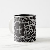 Tasse 2 Couleurs B & W Leopard Motif avec Monogramme et nom personn (Devant gauche)