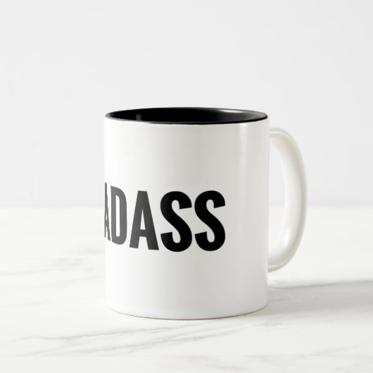 Tasse 2 Couleurs Badass (Devant droit)