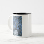 Tasse 2 Couleurs BAG08-V2 compassion 2.tif (Devant gauche)