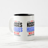 Tasse 2 Couleurs baisers et huggies (Devant gauche)