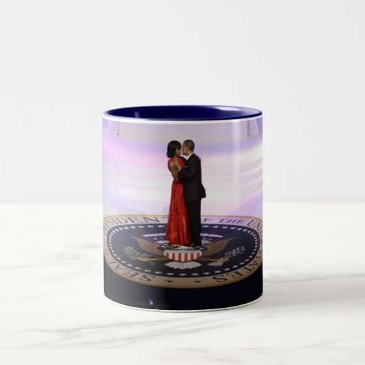 Tasse 2 Couleurs Barack et Michelle Obama (Centre)