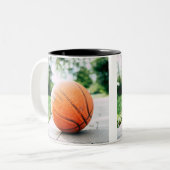 Tasse 2 Couleurs Basket-ball cadeau (Devant gauche)