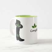 Tasse 2 Couleurs Bay Leaf, Cowgirl Black Casquette & Boot (Devant gauche)