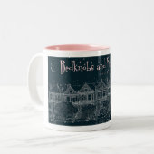 Tasse 2 Couleurs Bedknog et Broomsticks (Devant gauche)