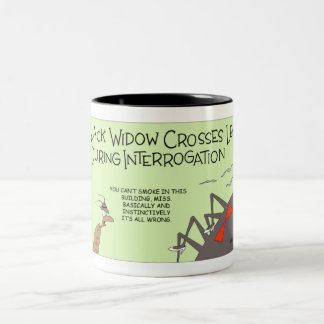 Tasse 2 Couleurs Black Widow Spider Gets Interrogated