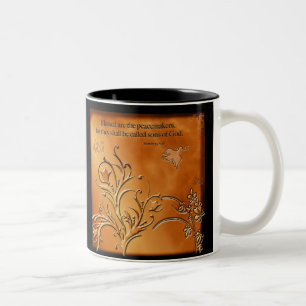 Tasse 2 Couleurs Blessed sont les conciliateurs