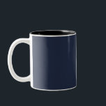 Tasse 2 Couleurs Bleu marine<br><div class="desc">Cette couleur sombre de la couleur la plus populaire au monde s'appelait autrefois bleu marine et est utilisée par la marine britannique depuis le XVIIIe siècle. Le bleu marine représente la confiance et la stabilité et est moins attentif que les tons bleus plus clairs. Le bleu marine est conservateur et...</div>